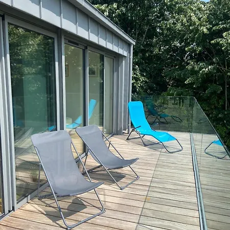 7 Personnes, Splendide Vue Apartment Genets